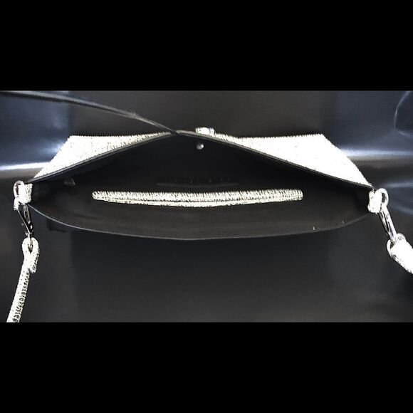 New Sole Society Shoulder Bag - Picture 6 of 6